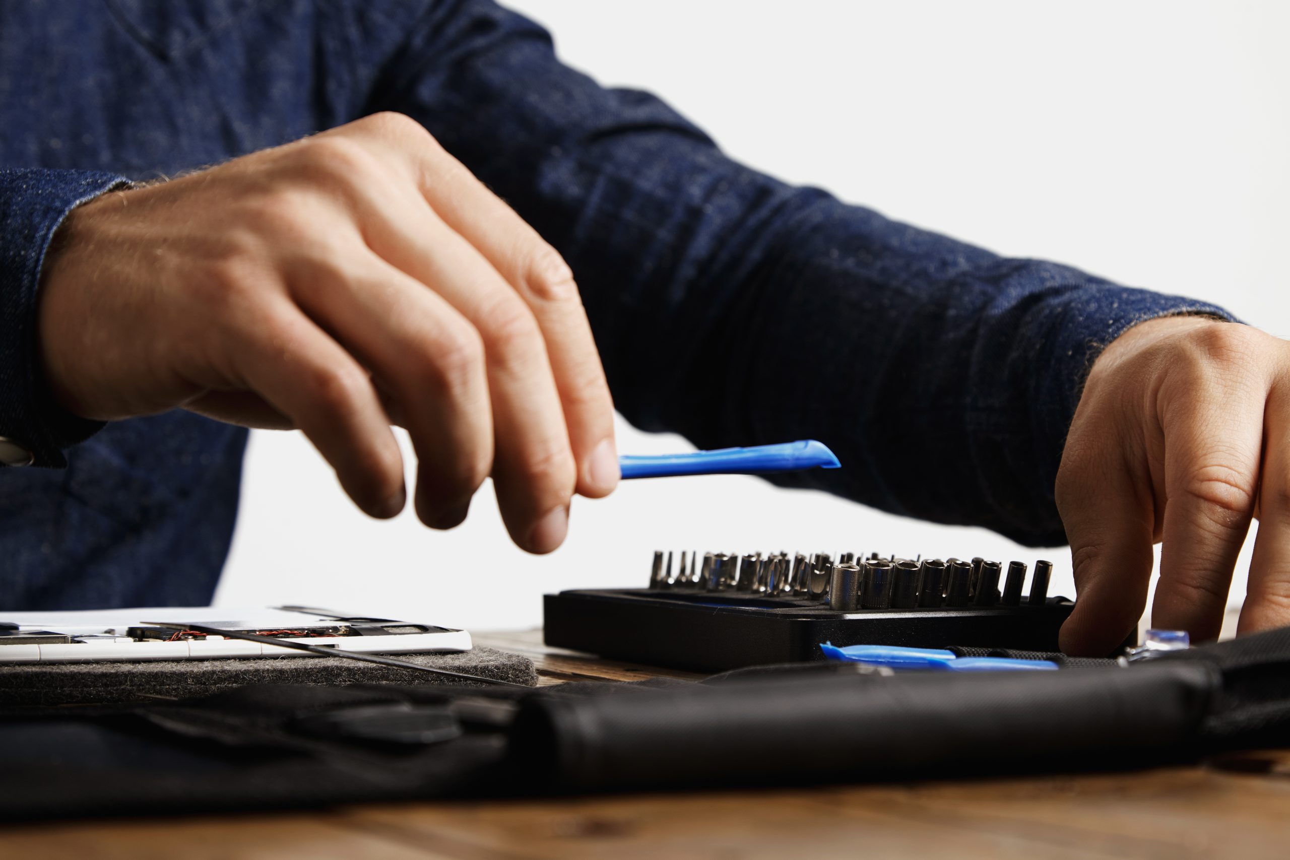 electronic repair service